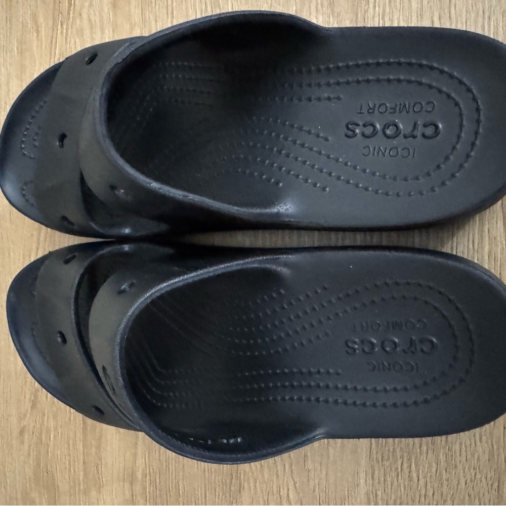CROCS Black Women's Sandals